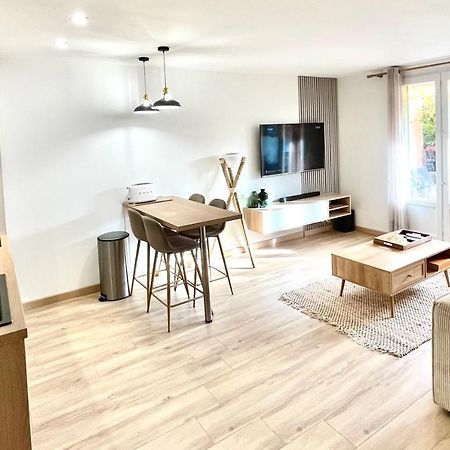 Magnifique 2 Chambres Terrasse Et Parking Saint-Tropez Ngoại thất bức ảnh