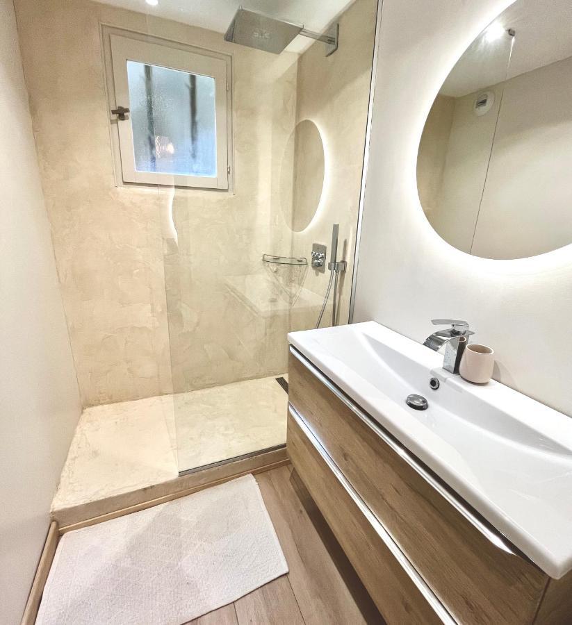 Magnifique 2 Chambres Terrasse Et Parking Saint-Tropez Ngoại thất bức ảnh