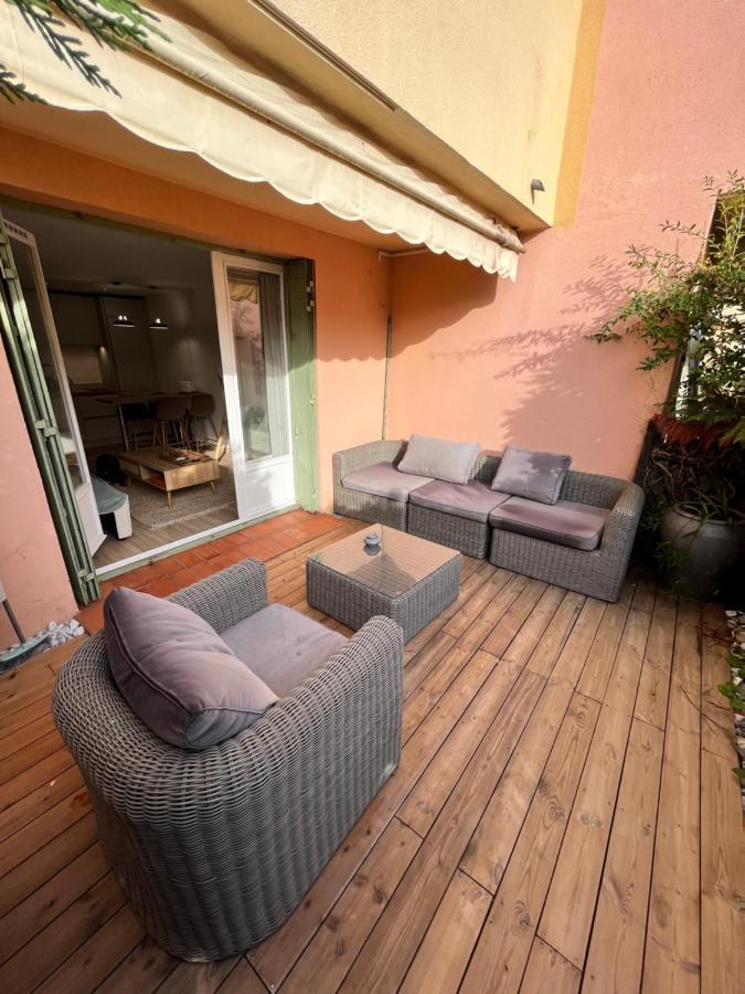 Magnifique 2 Chambres Terrasse Et Parking Saint-Tropez Ngoại thất bức ảnh